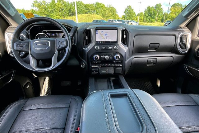 Used 2021 GMC Sierra 1500 Denali w/ Denali Ultimate Package AWD/4WD image 8