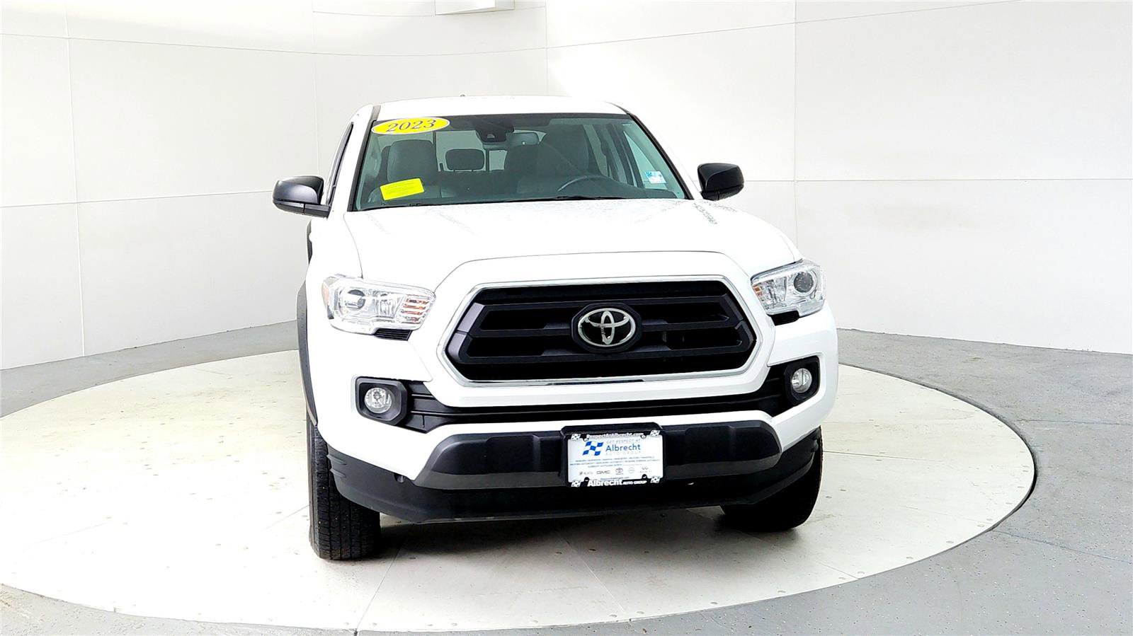 Certified 2023 Toyota Tacoma SR5 w/ SX Package image 8