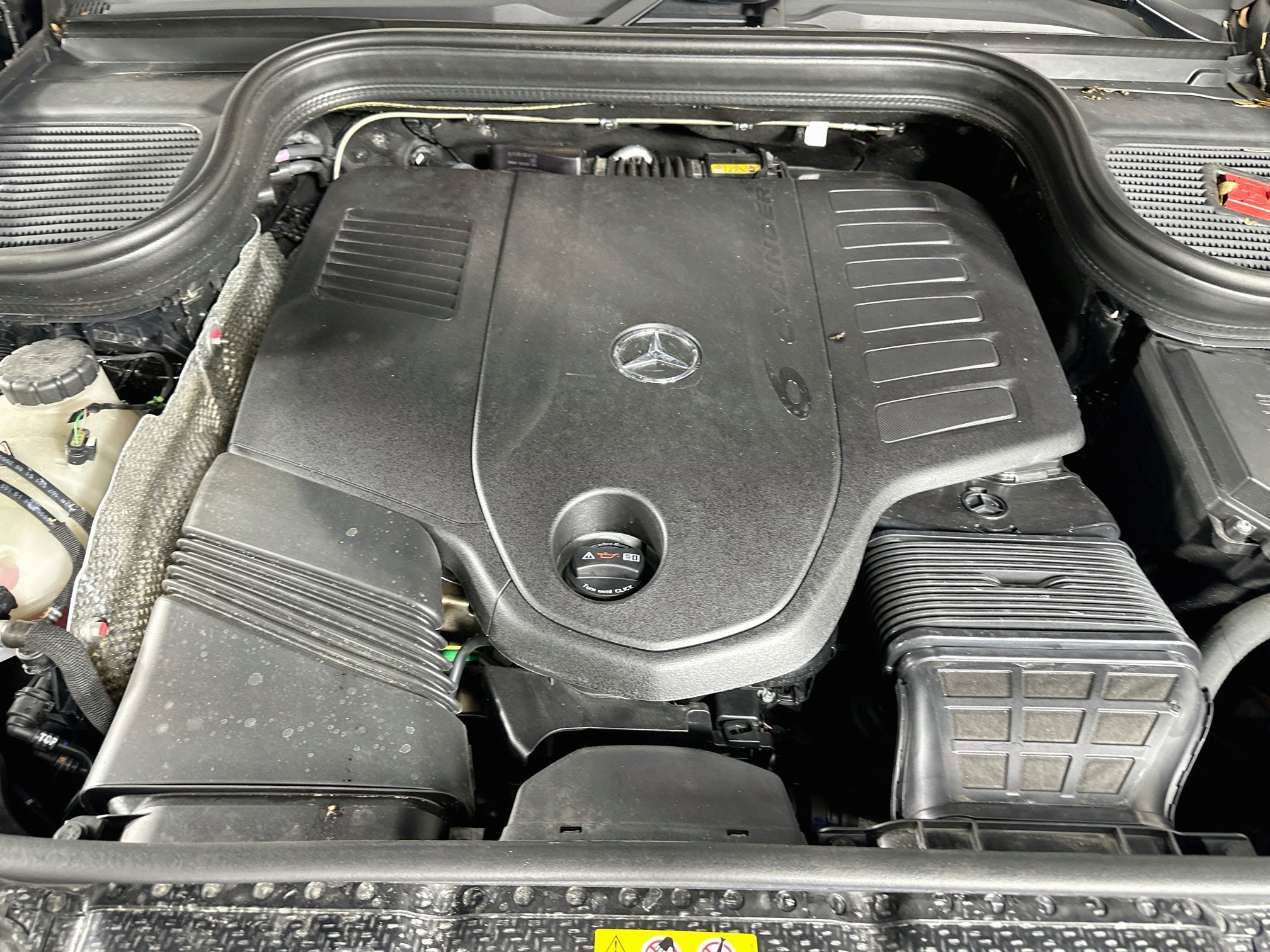 Certified 2026 Mercedes-Benz GLS 450 4MATIC image 37