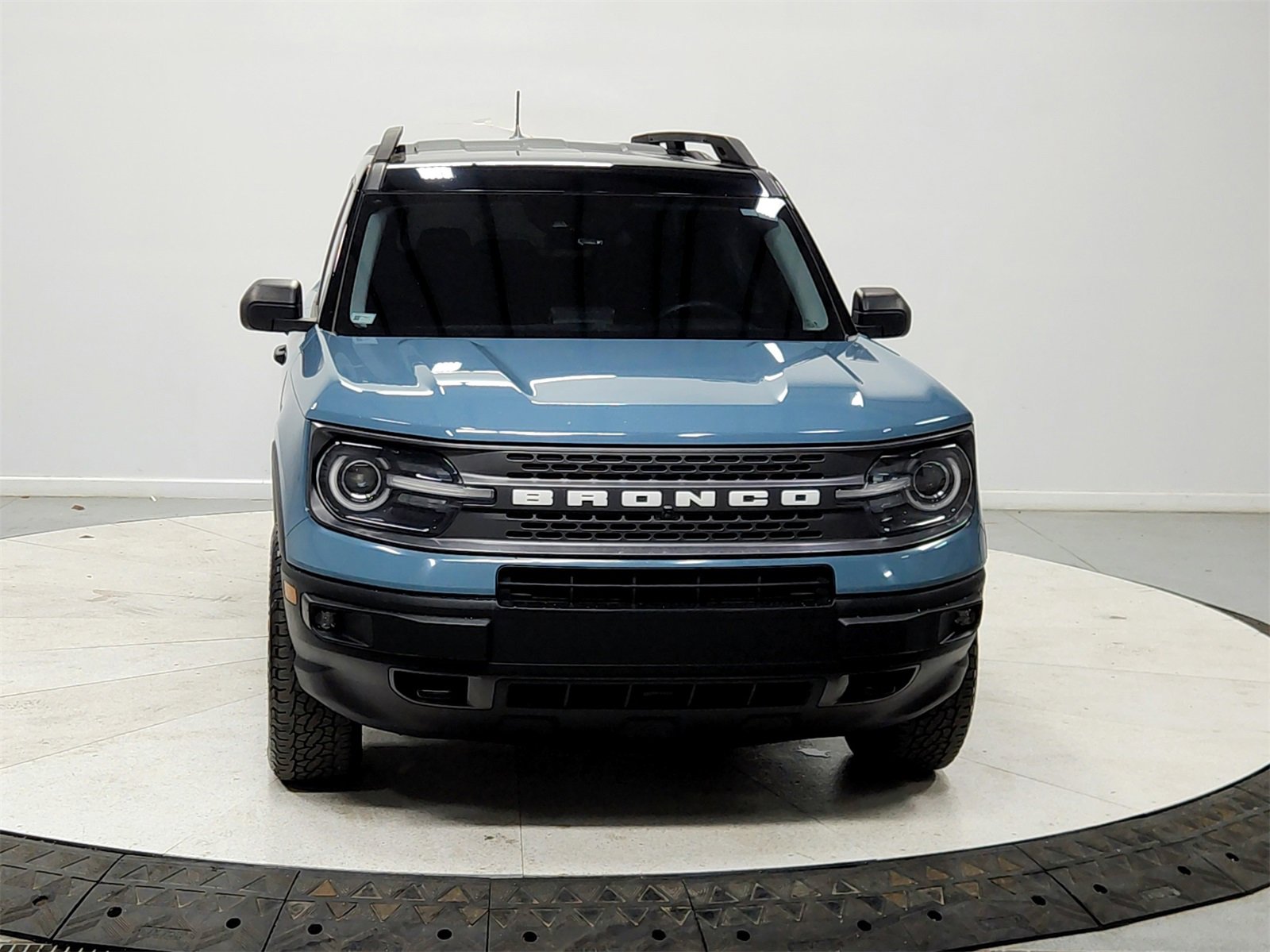 Used 2021 Ford Bronco Sport Badlands image 2