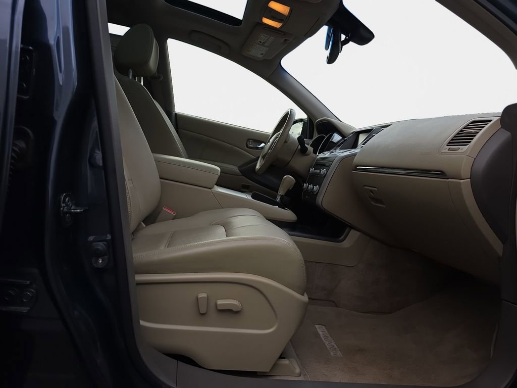 Used 2013 Nissan Murano SL w/ Navigation Pkg image 19
