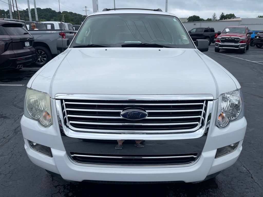 Used 2010 Ford Explorer XLT AWD/4WD image 5
