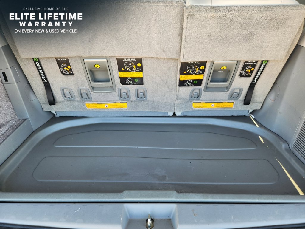 Used 2014 Toyota Sienna XLE FWD image 32