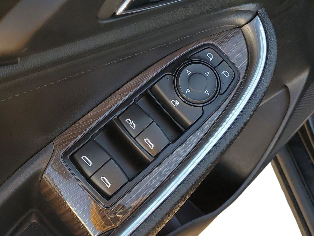 Used 2024 Chevrolet Malibu LT image 12