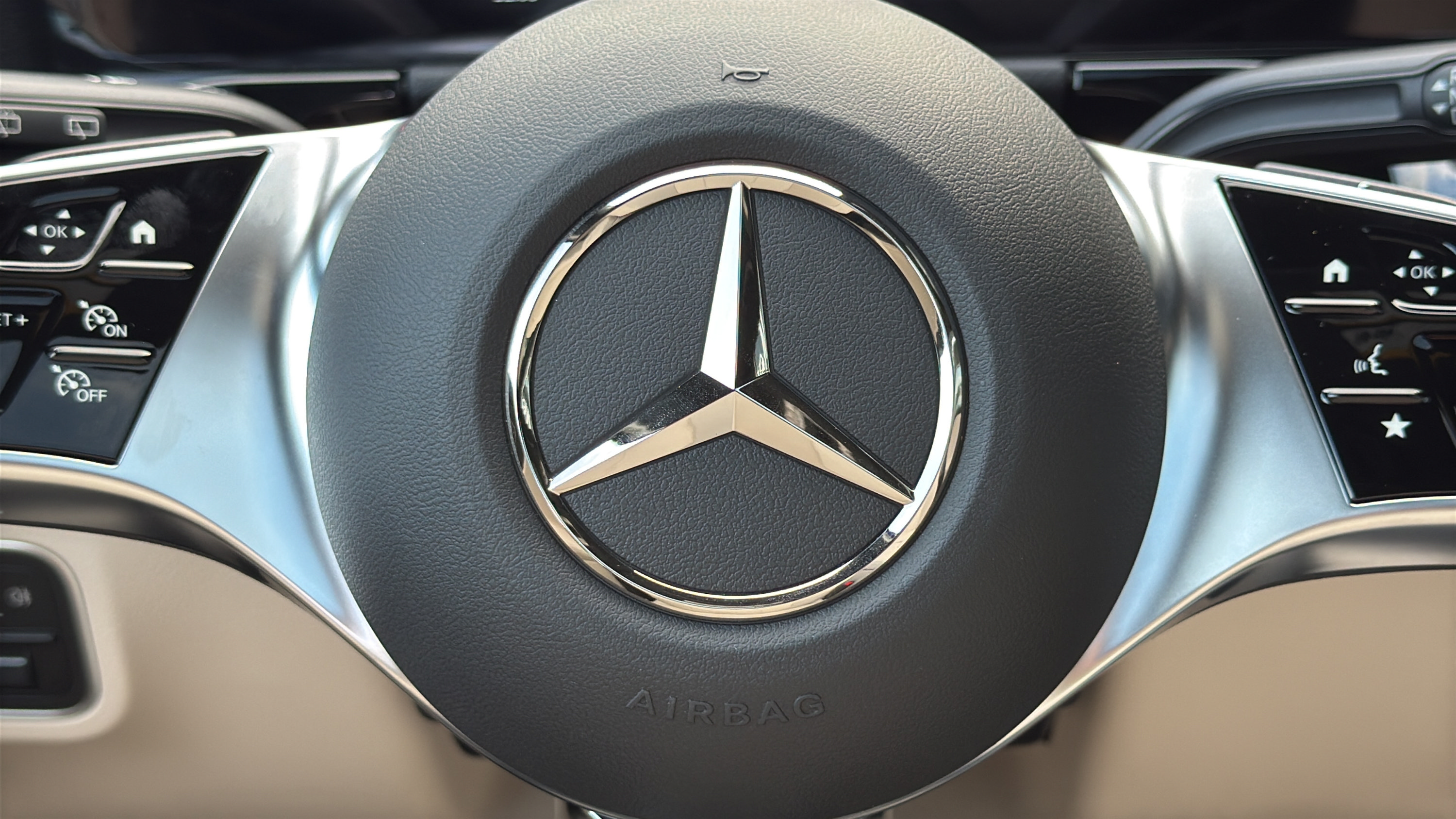 New 2026 Mercedes-Benz GLA 250 image 30