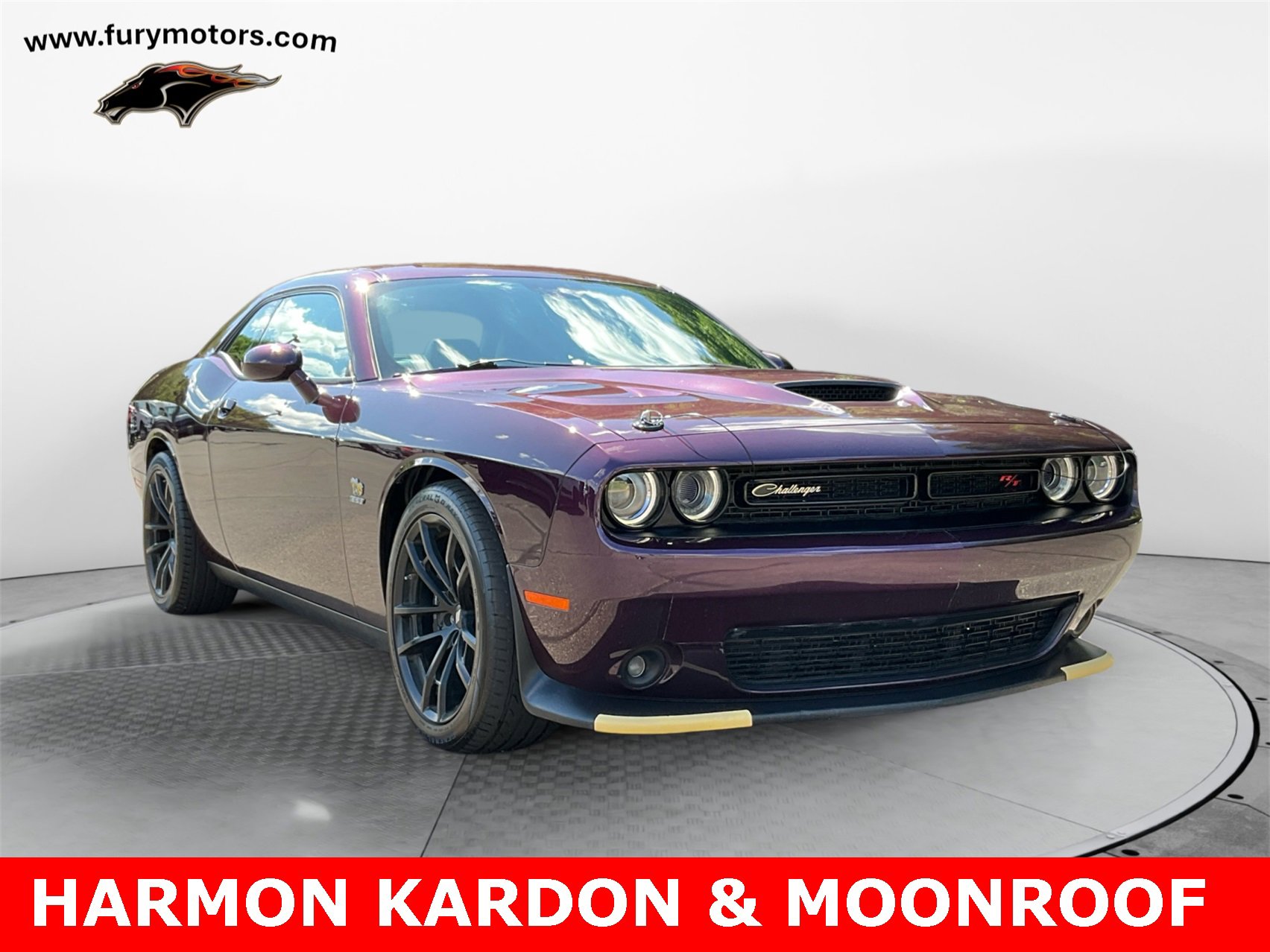 Used 2021 Dodge Challenger R/T Scat Pack image 1
