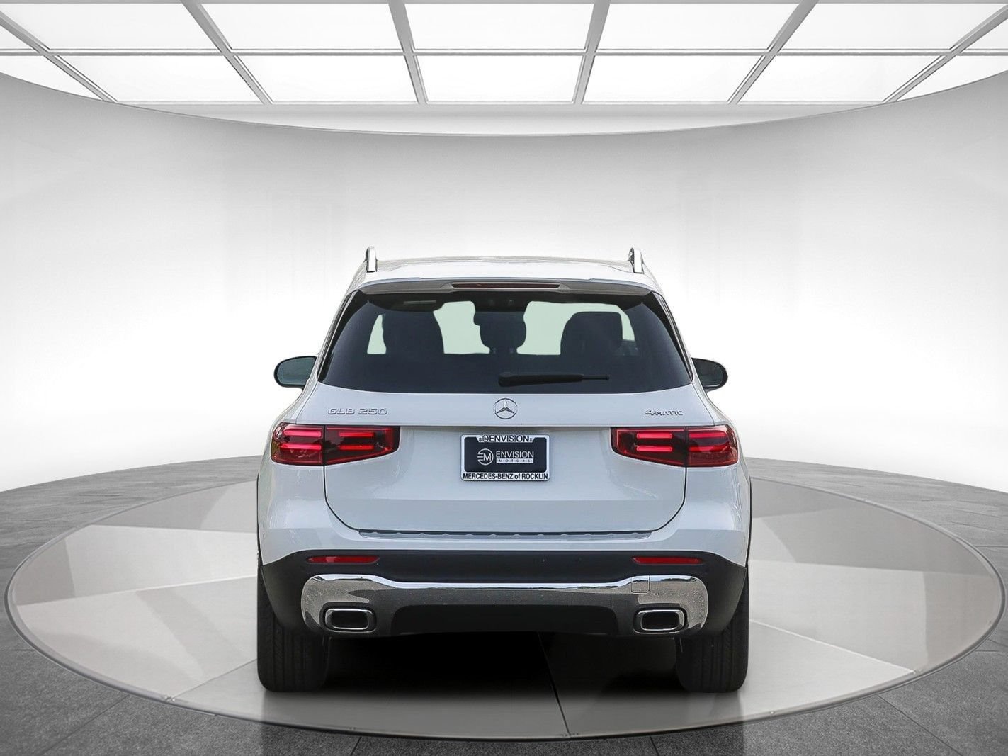 New 2026 Mercedes-Benz GLB 250 4MATIC image 4