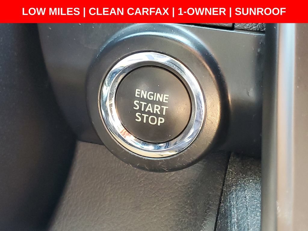 Used 2013 Toyota Camry SE w/ Leather Pkg FWD image 31