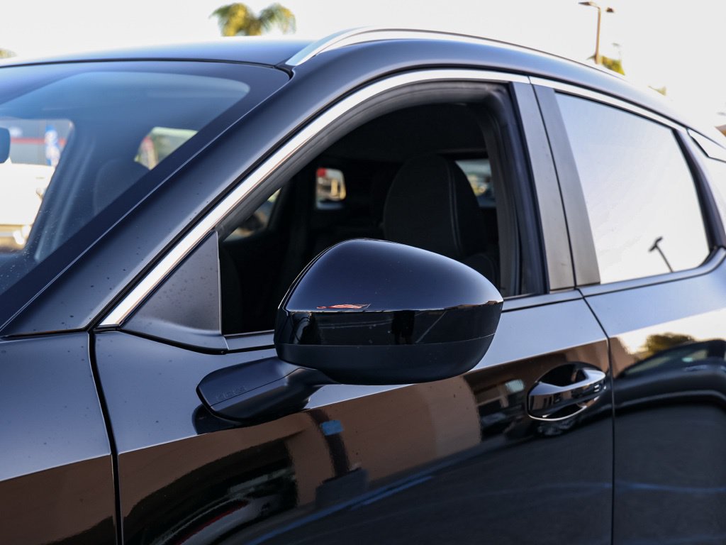 New 2026 Nissan Kicks SV w/ Charging Package FWD image 12