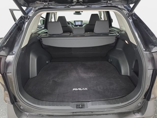 Used 2019 Toyota RAV4 XLE w/ Convenience Package AWD/4WD image 35