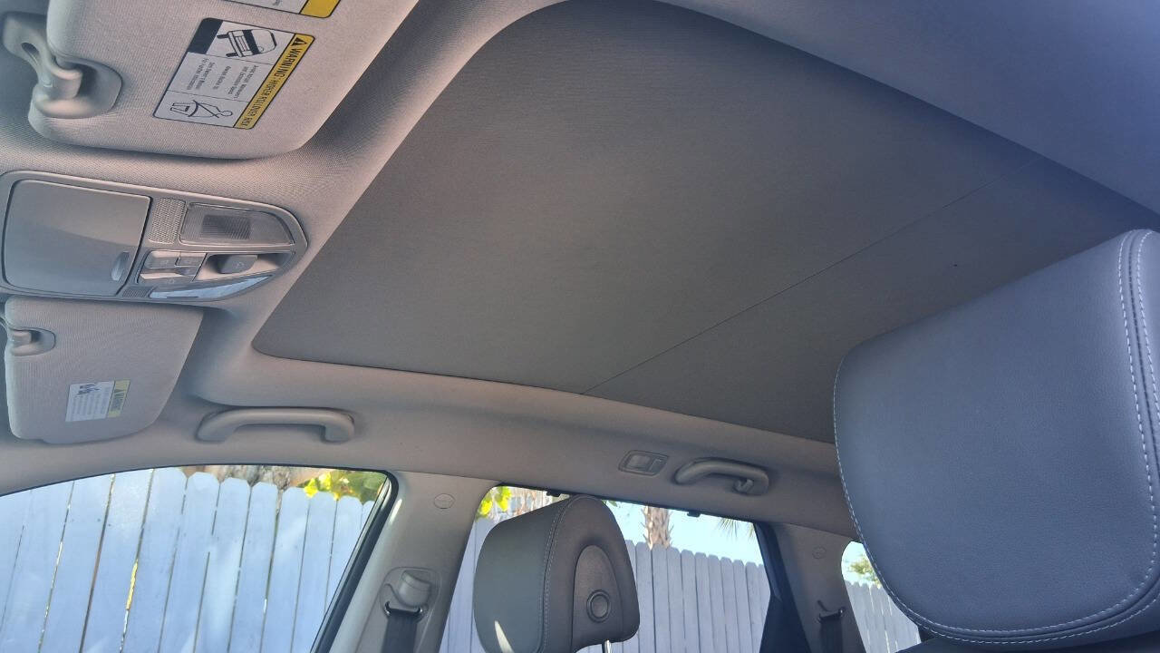 Used 2019 Hyundai Santa Fe XL image 14