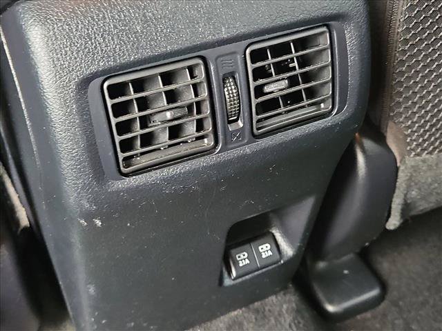 Used 2022 Toyota 4Runner SR5 AWD/4WD image 23