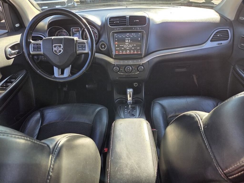 Used 2020 Dodge Journey Crossroad w/ Popular Equipment Group FWD image 7