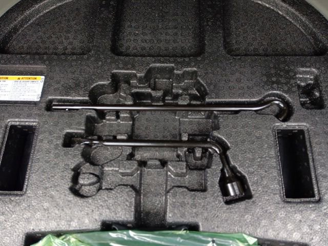 Used 2025 Toyota Camry SE image 31