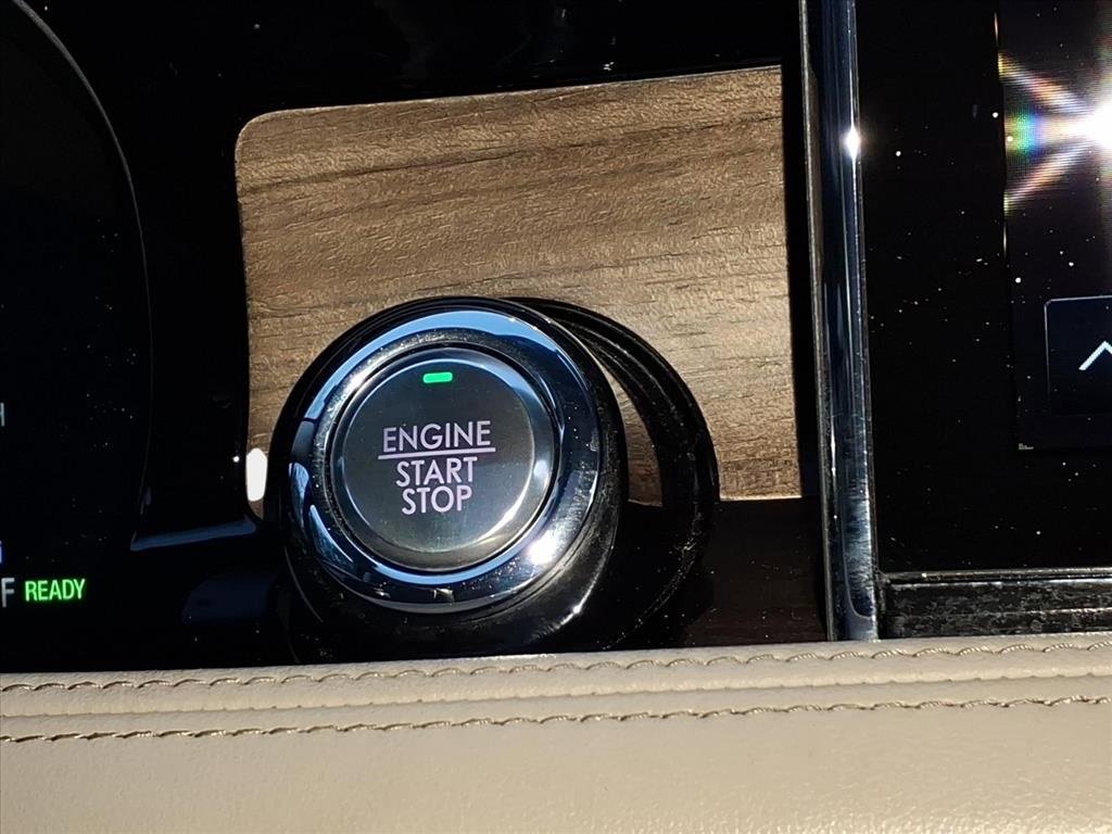 Used 2022 Lincoln Corsair Grand Touring image 27