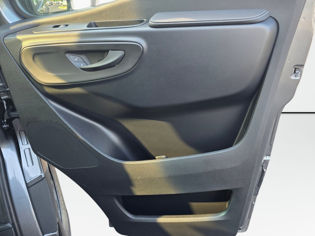 New 2026 Mercedes-Benz Sprinter 2500 image 24