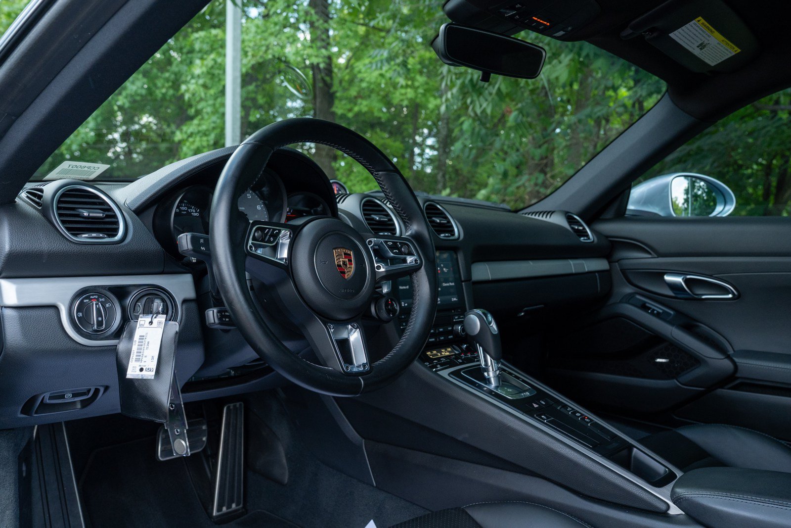 Used 2018 Porsche 718 Cayman S RWD image 4