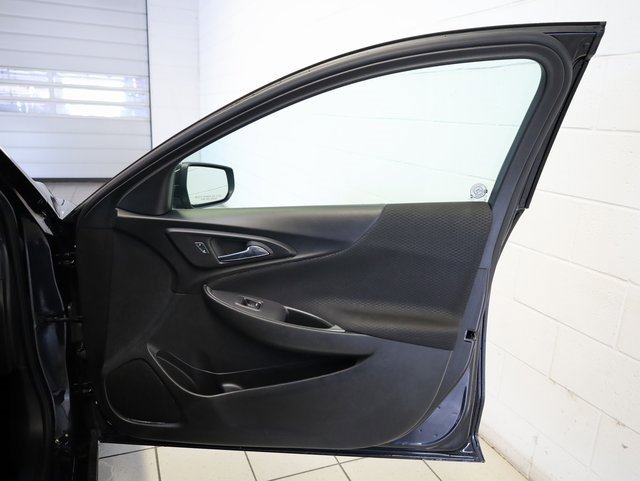 Used 2023 Chevrolet Malibu LT image 26