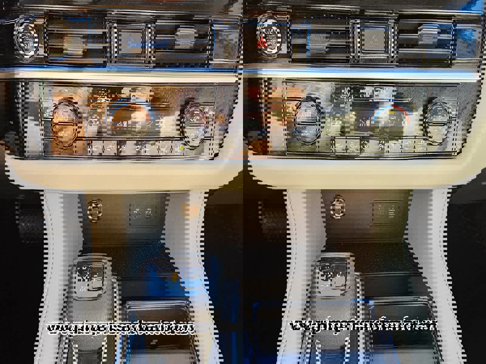 Used 2022 Nissan Pathfinder SV image 10