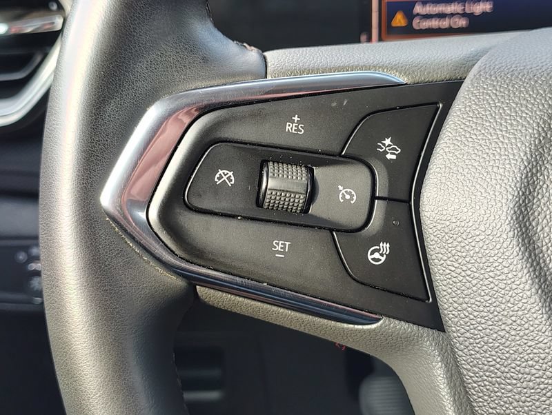 Used 2024 Chevrolet TrailBlazer LT w/ Convenience Package AWD/4WD image 26