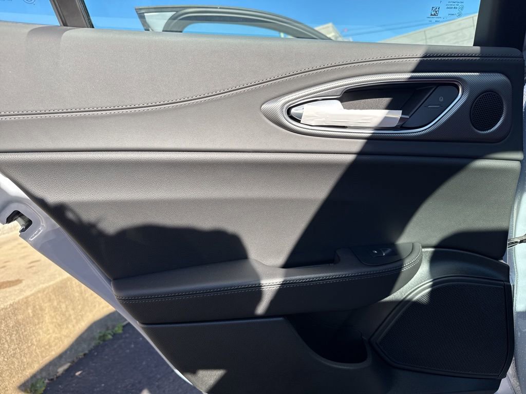 New 2025 Alfa Romeo Giulia AWD image 20