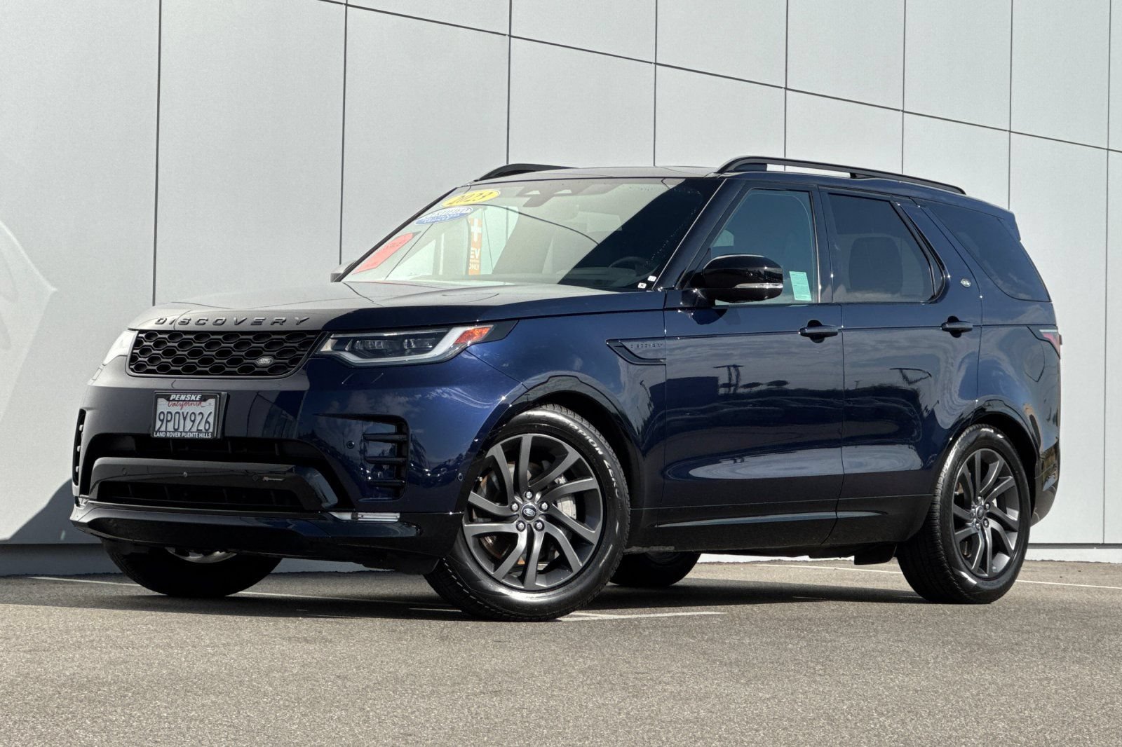 Certified 2023 Land Rover Discovery S R-Dynamic