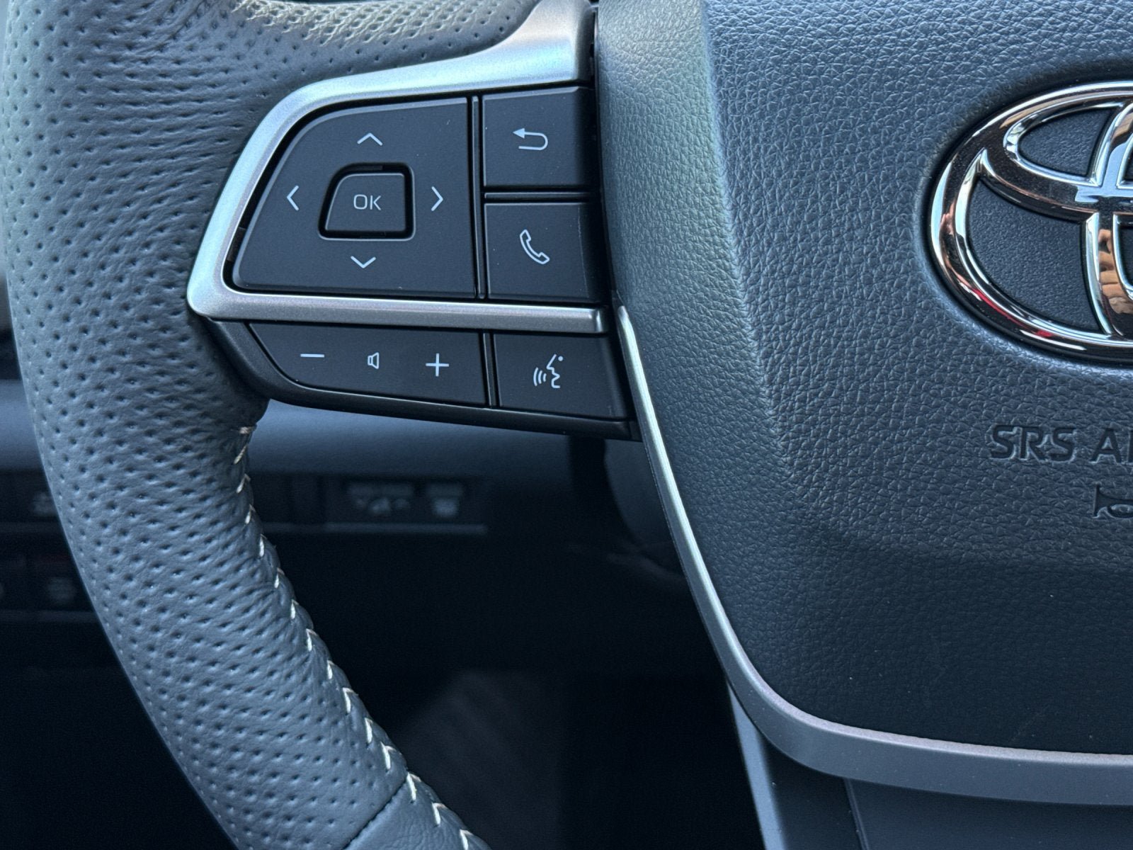 New 2026 Toyota Sienna Platinum AWD/4WD image 26