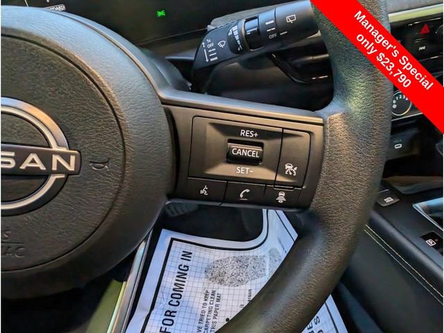 Certified 2025 Nissan Kicks SV image 18