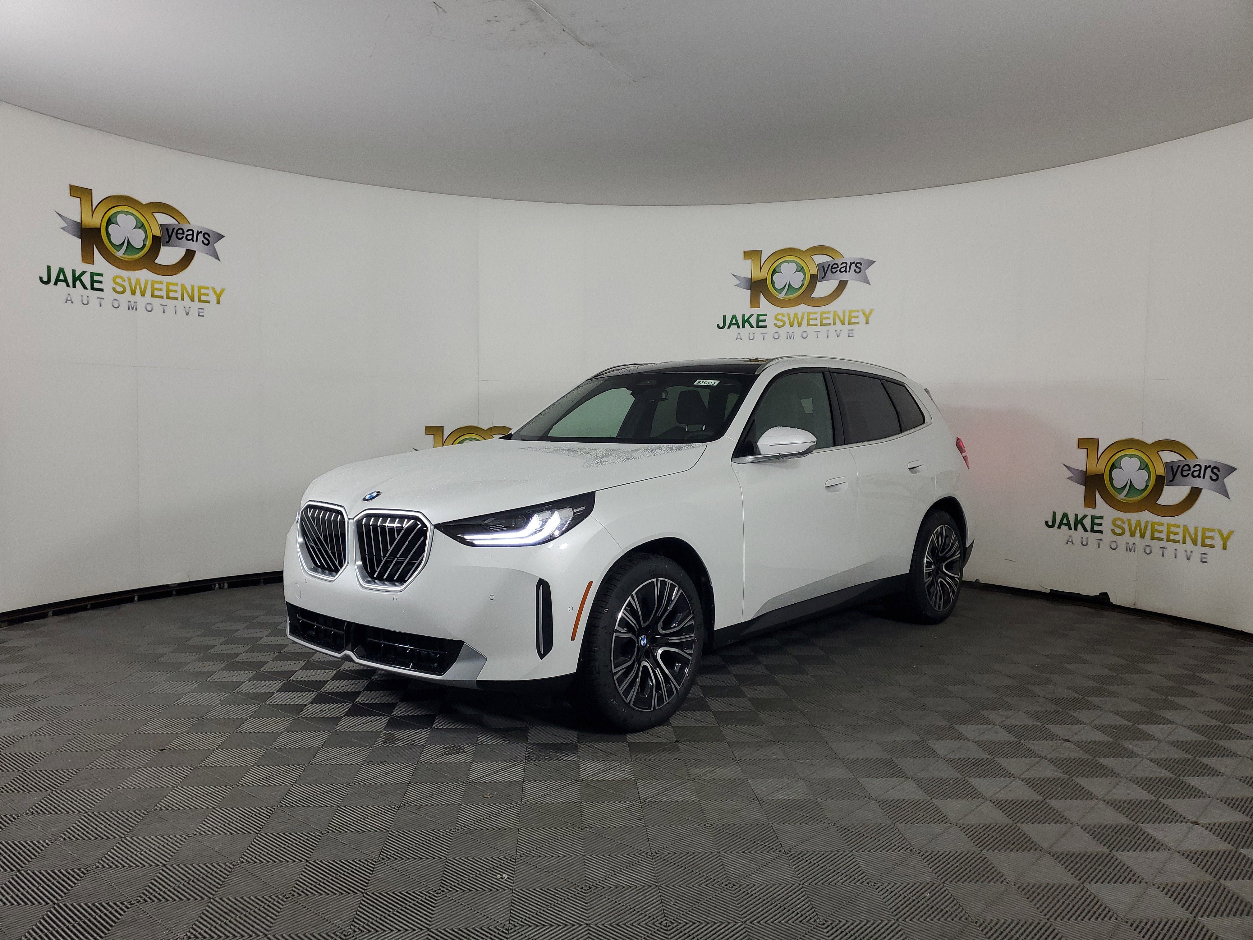 Certified 2025 BMW X3 xDrive30i image 3