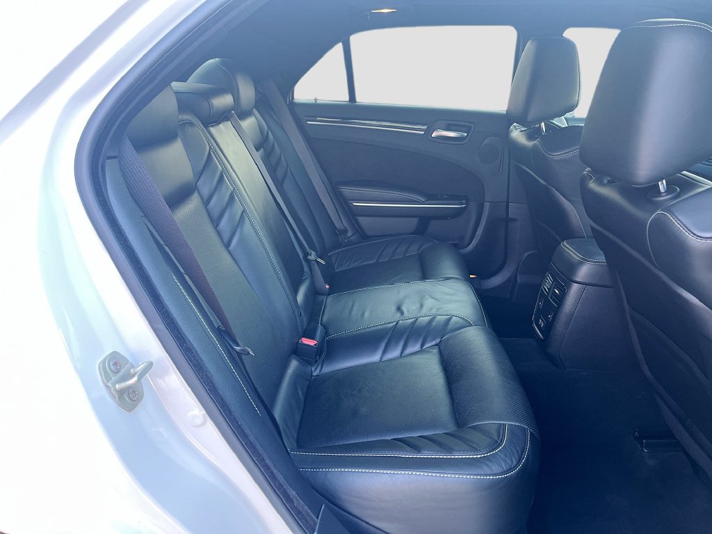 Used 2023 Chrysler 300 C RWD image 29