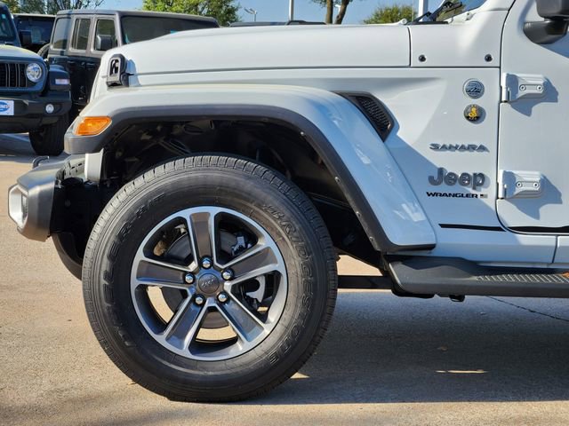 Certified 2023 Jeep Wrangler Unlimited Sahara w/ LED Lighting Group AWD/4WD image 9