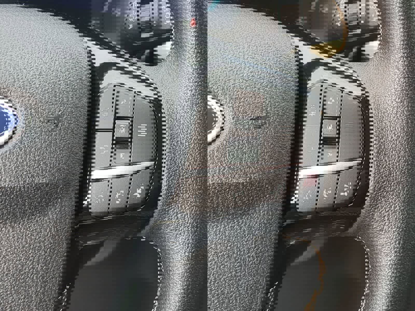 Used 2022 Ford Escape Titanium w/ Titanium Elite Package image 24