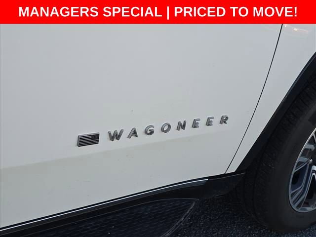 Used 2024 Jeep Wagoneer L Series II w/ Flexible Seating Group image 19