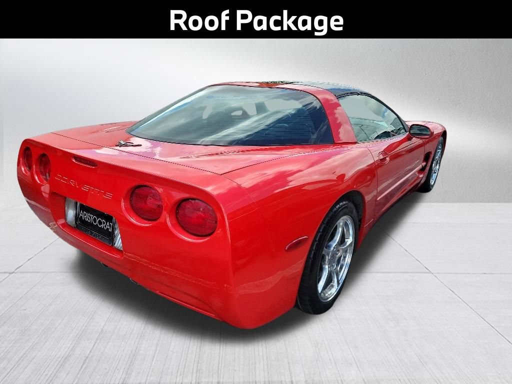 Used 2004 Chevrolet Corvette Coupe w/ Roof Package RWD image 5