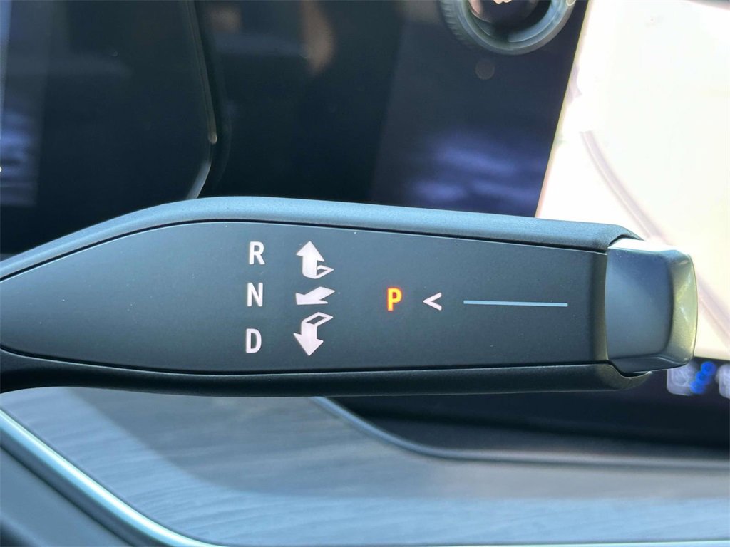 New 2026 Chevrolet Suburban Premier image 7