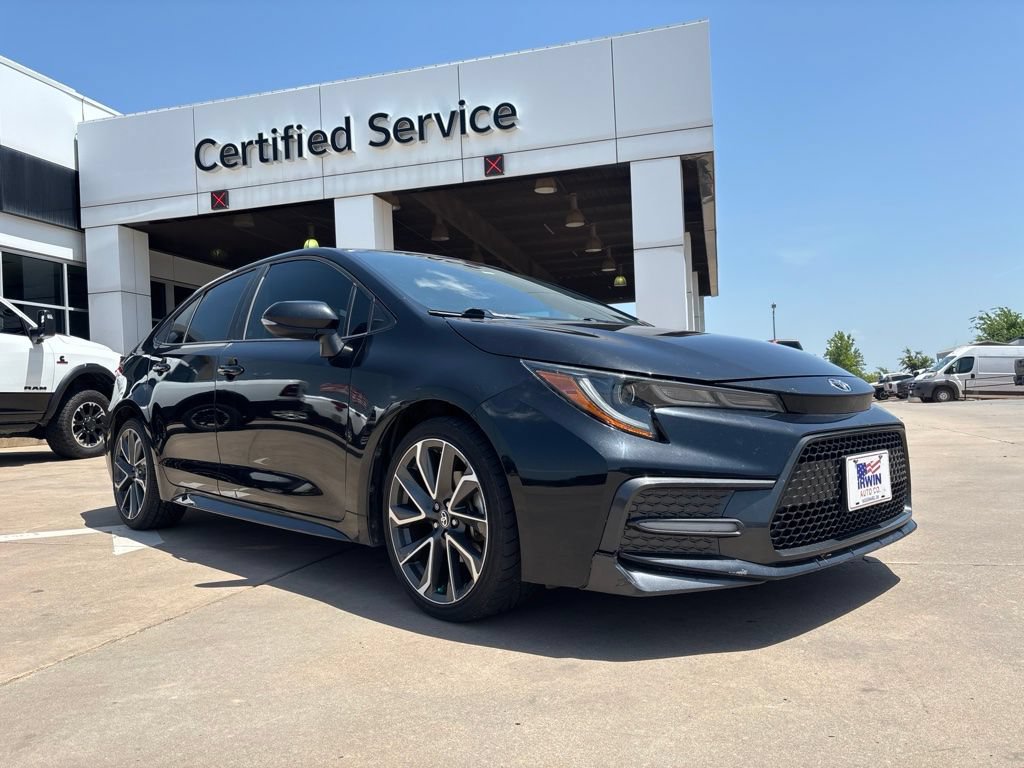 Used 2020 Toyota Corolla SE w/ SE Premium Package