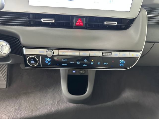 Used 2024 Hyundai Ioniq 5 Limited image 23