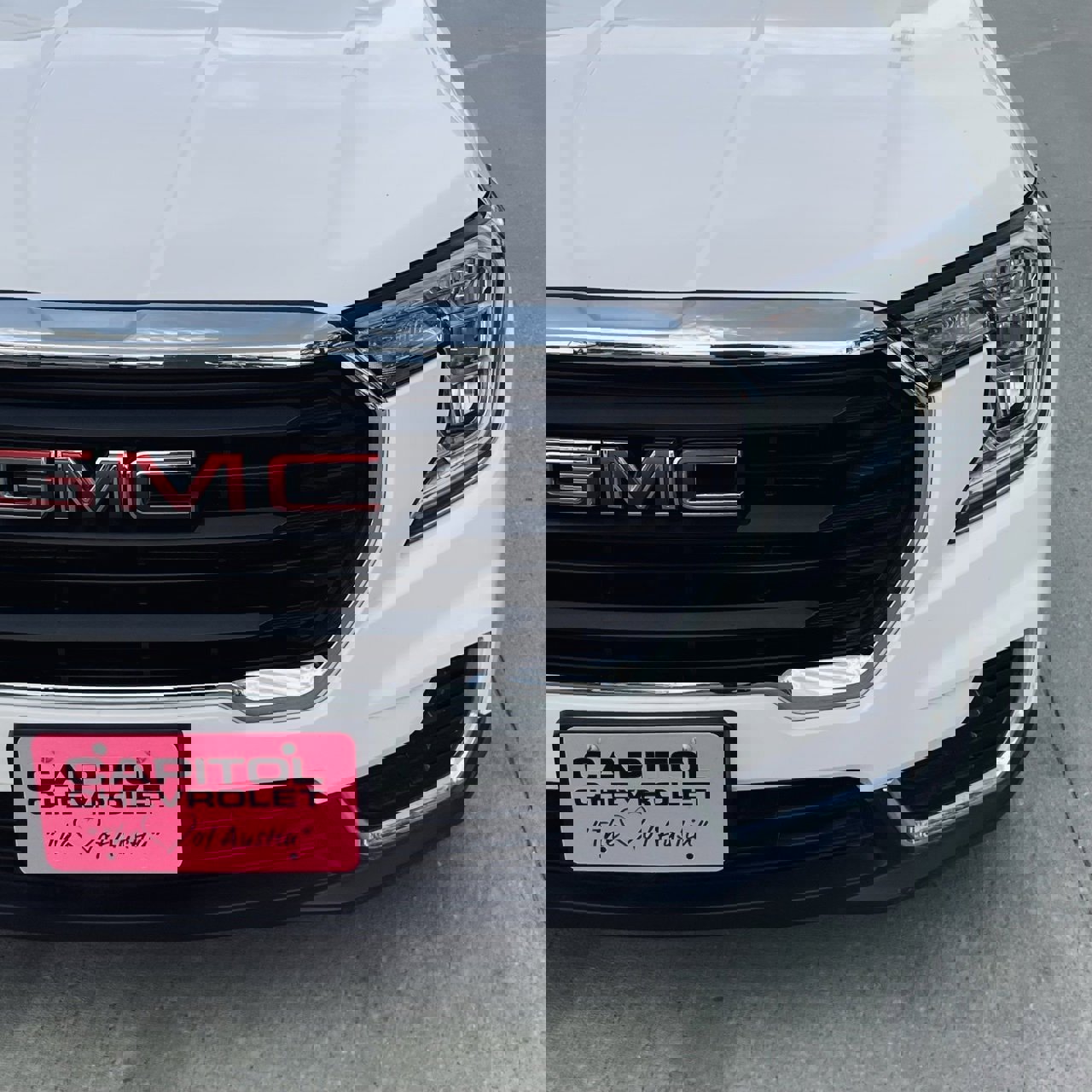 Used 2024 GMC Terrain SLE image 7