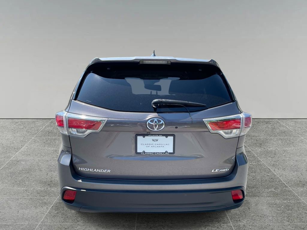 Used 2014 Toyota Highlander Plus AWD/4WD image 4