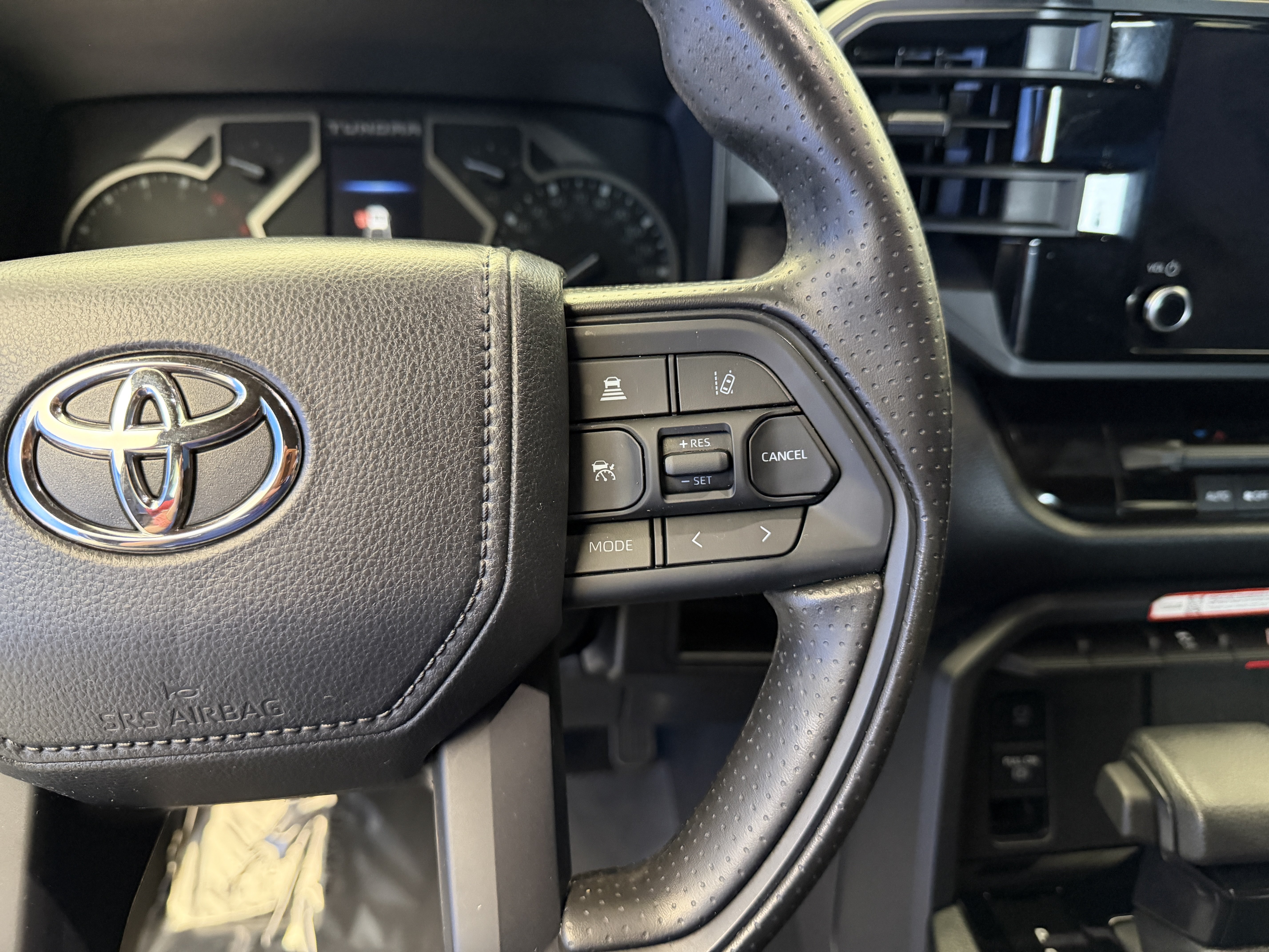 Used 2025 Toyota Tundra SR w/ SR Tow Package AWD/4WD image 16
