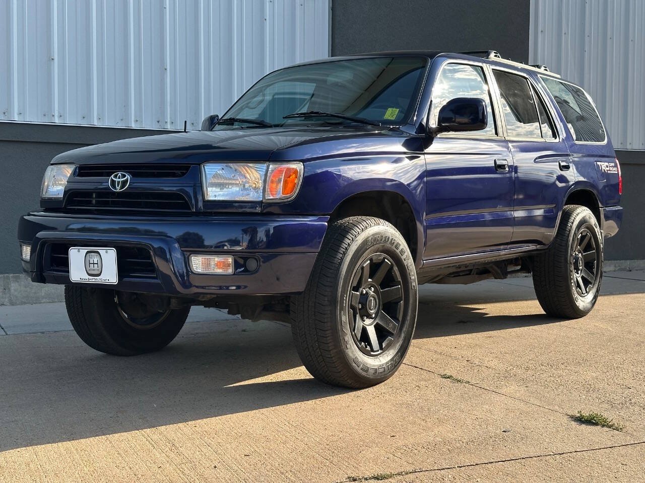 Used 2001 Toyota 4Runner SR5 w/ Upgrade Value Pkg 3 AWD/4WD image 5