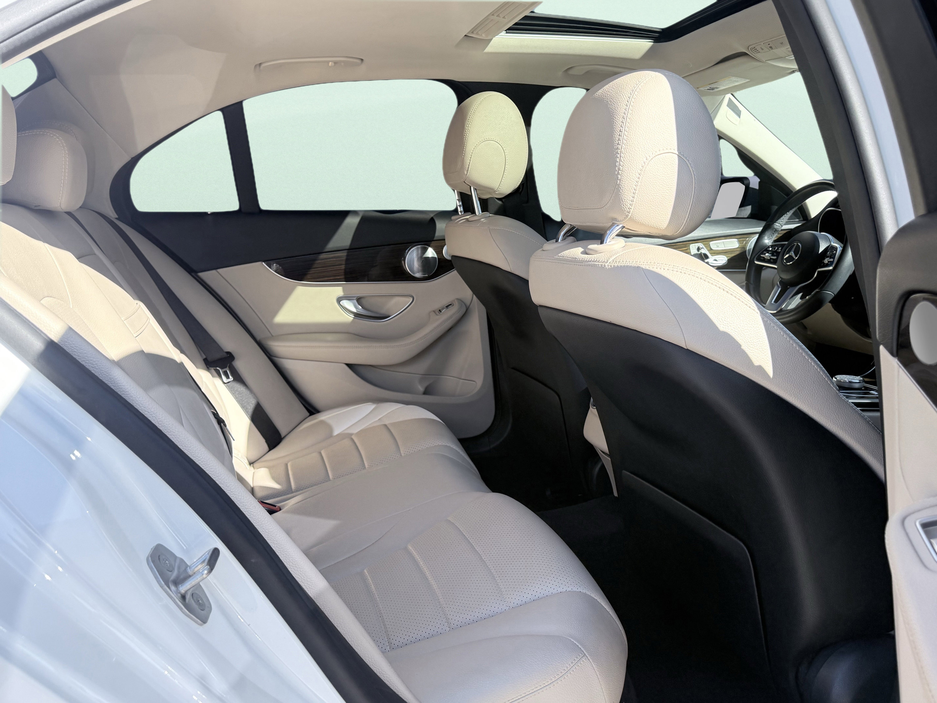 Used 2021 Mercedes-Benz C 300 Sedan image 18