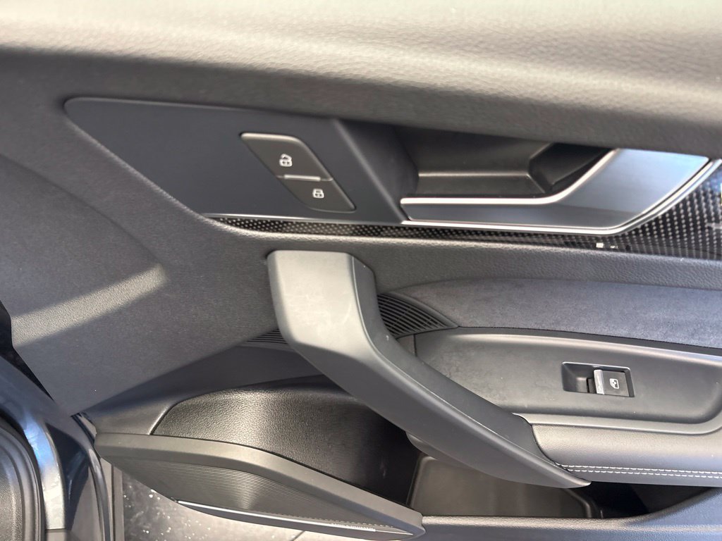 Used 2024 Audi SQ5 Premium Plus AWD/4WD image 28