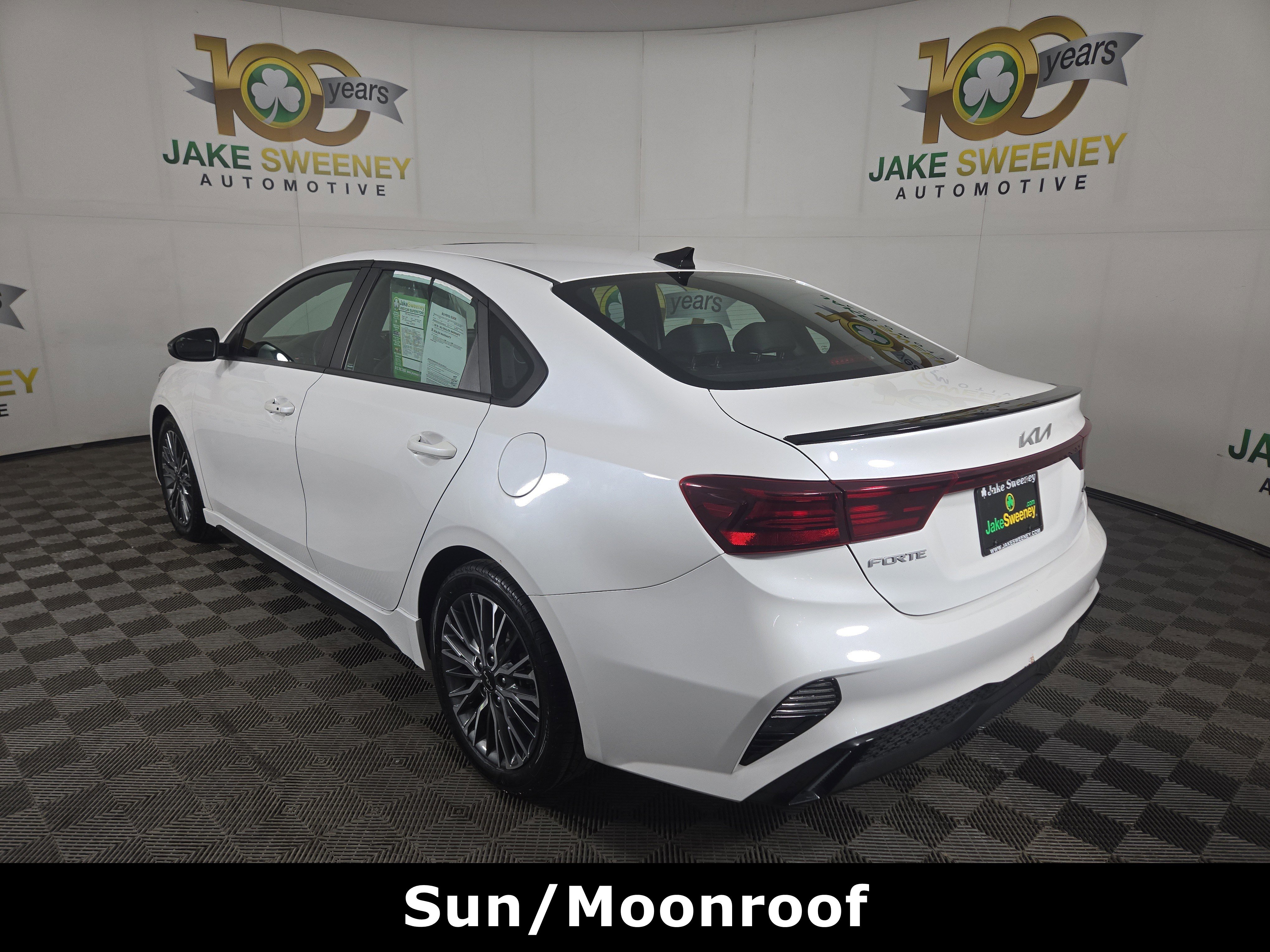 Used 2022 Kia Forte GT-Line w/ GT-Line Premium Package image 6