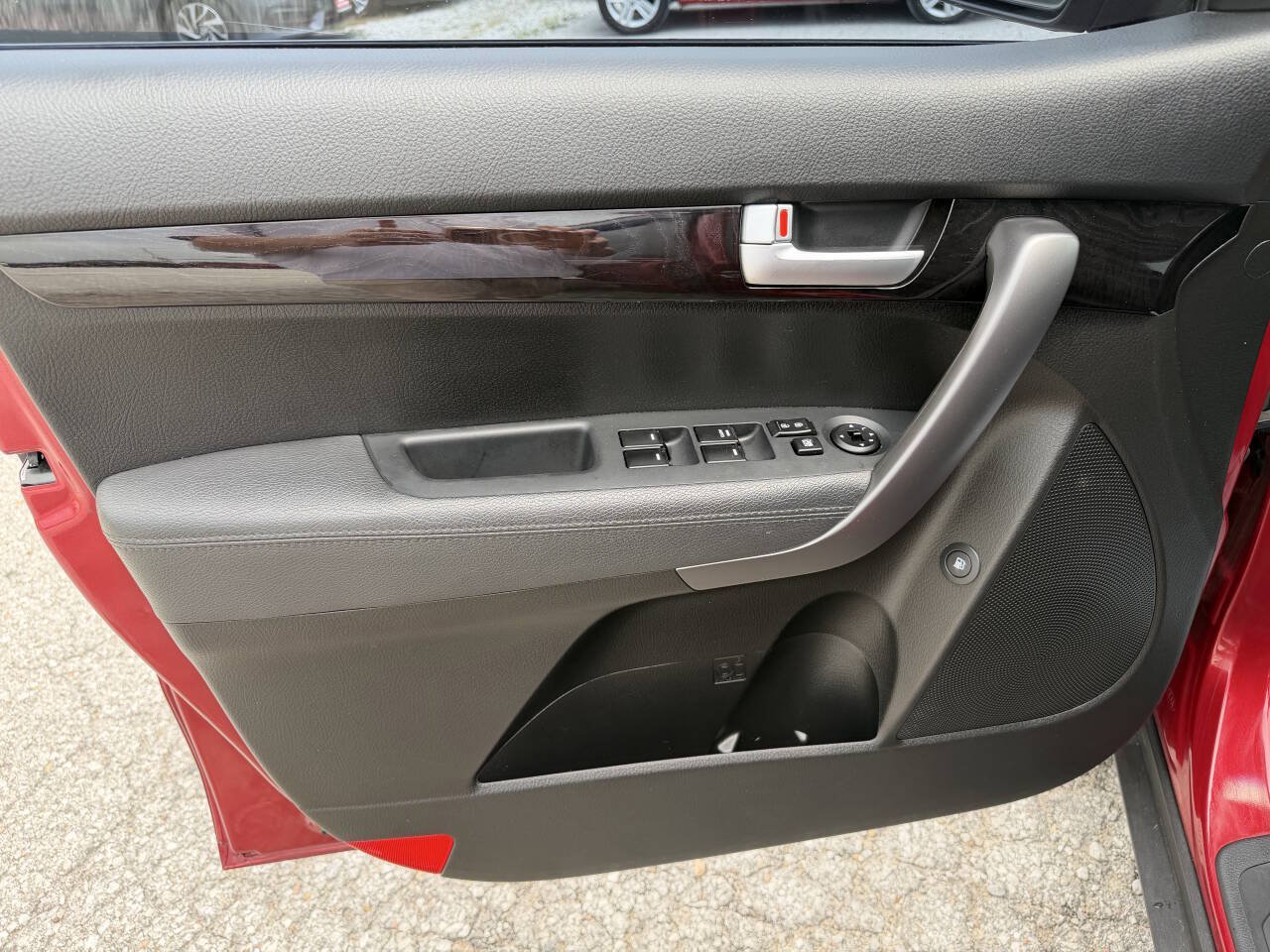 Used 2015 Kia Sorento LX FWD image 12