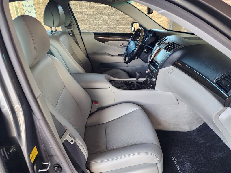 Used 2012 Lexus LS 460 AWD w/ Comfort Pkg image 61