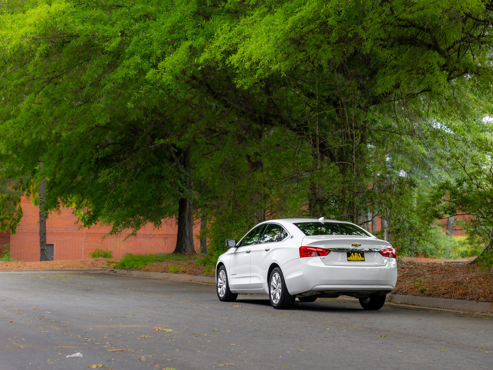 Used 2020 Chevrolet Impala LT FWD image 36