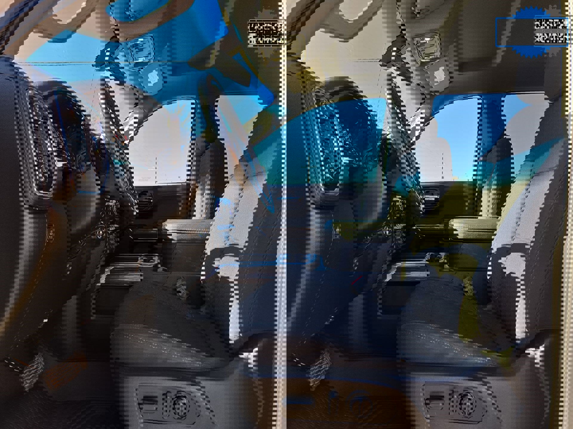 Used 2022 Chevrolet Silverado 1500 LT Trail Boss image 16