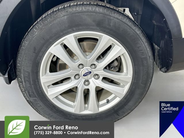 Used 2018 Ford Explorer XLT image 34