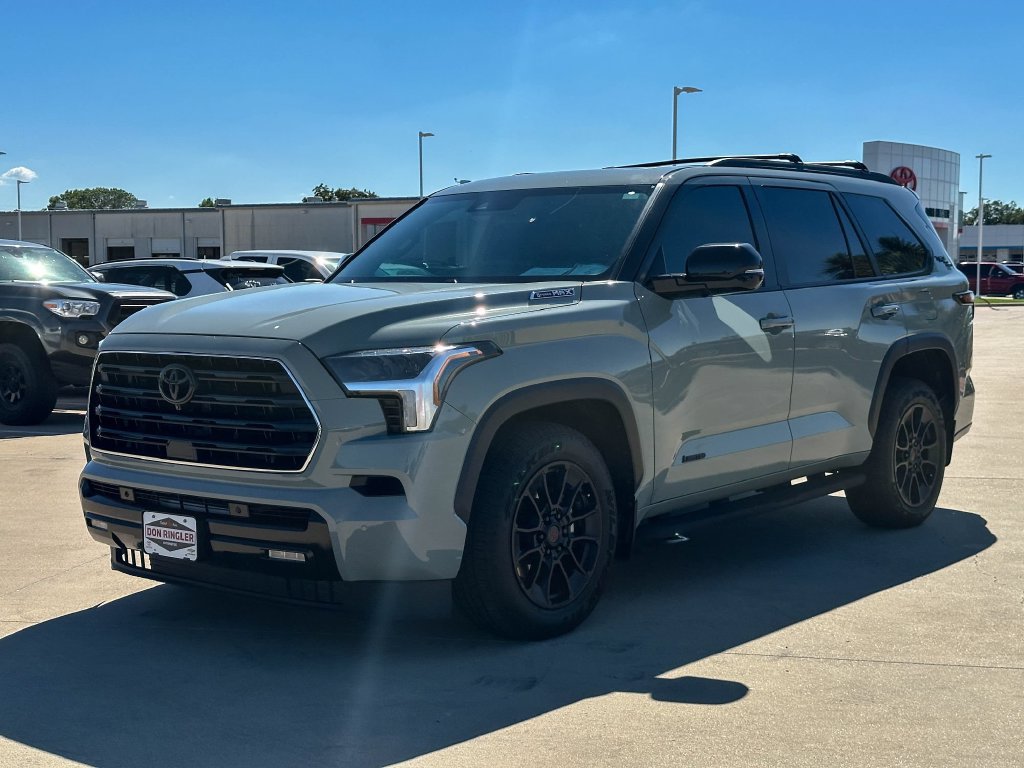 Certified 2026 Toyota Sequoia Limited w/ TRD Off-Road Package AWD/4WD image 7
